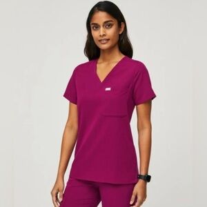 Figs Catarina Scrub Top - Dark Magenta